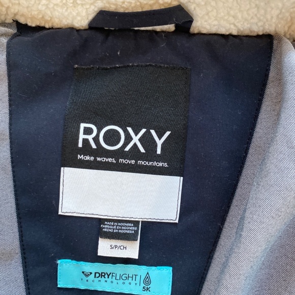 Roxy Women's Winter Coat - Cozy - Navy with Faux Fur Trim - Size S - Picture 5 of 8